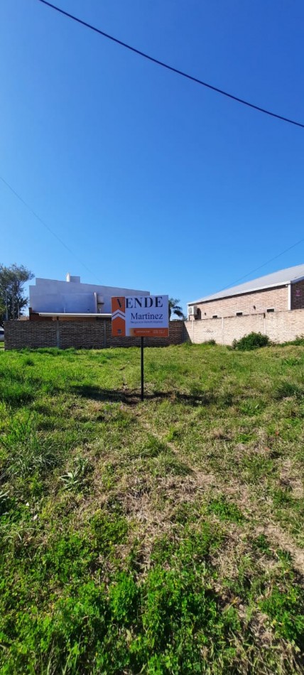 LOTE EN ESQUINA - BARRIO PARQUE