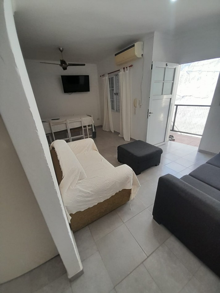 EN VENTA - DEPARTAMENTO