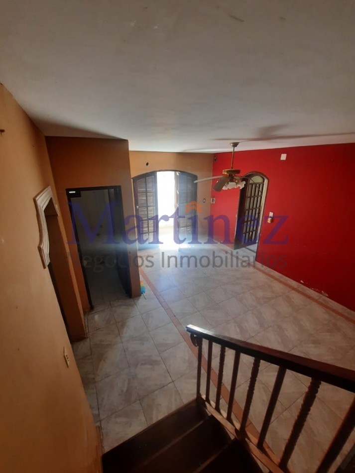 EN VENTA CASA FAMILIAR.