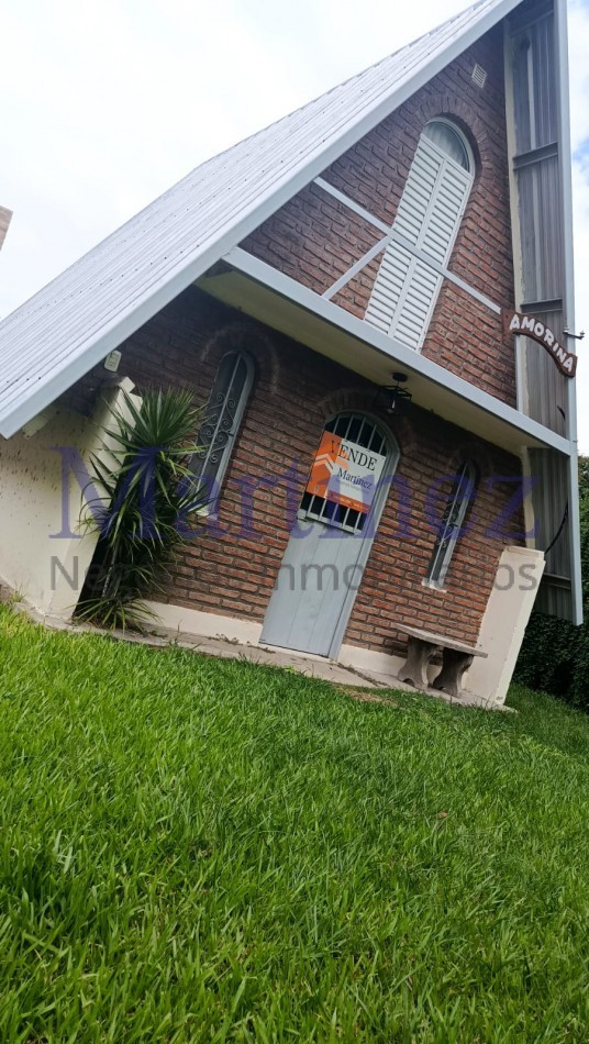 Casa alpina en venta en Saladero Mariano Cabal | Con renta y a metros del rio San Javier